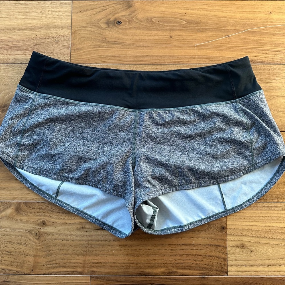 Lululemon Speed Up Low-Rise Lined Short